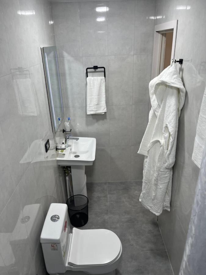 Friendly Hotel Erevan Exterior foto