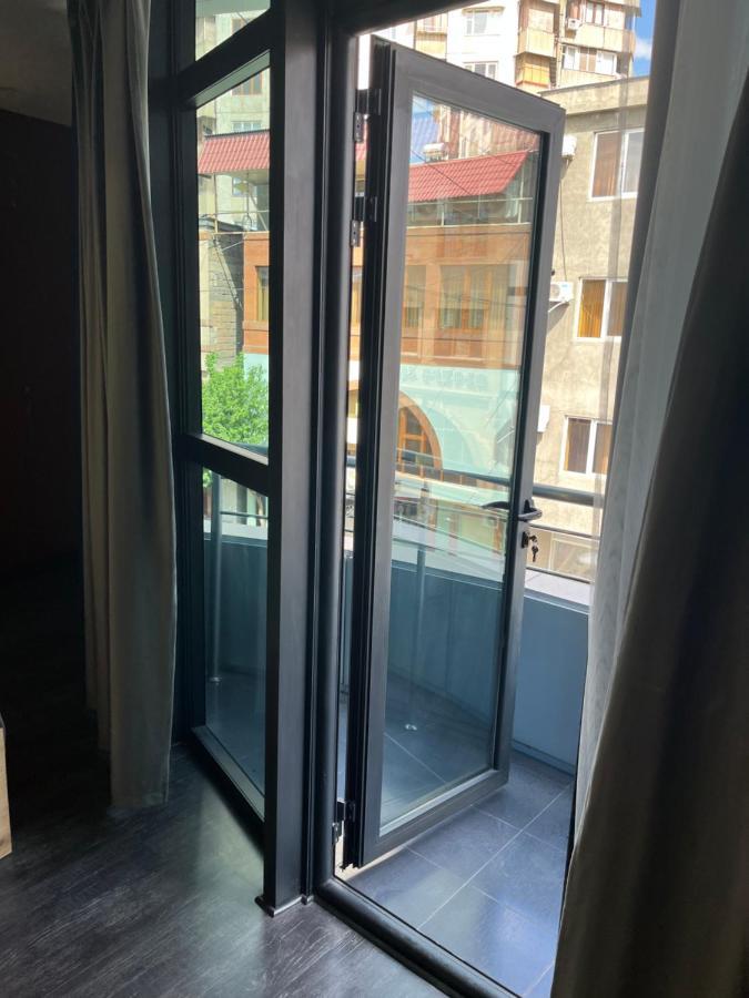 Friendly Hotel Erevan Exterior foto