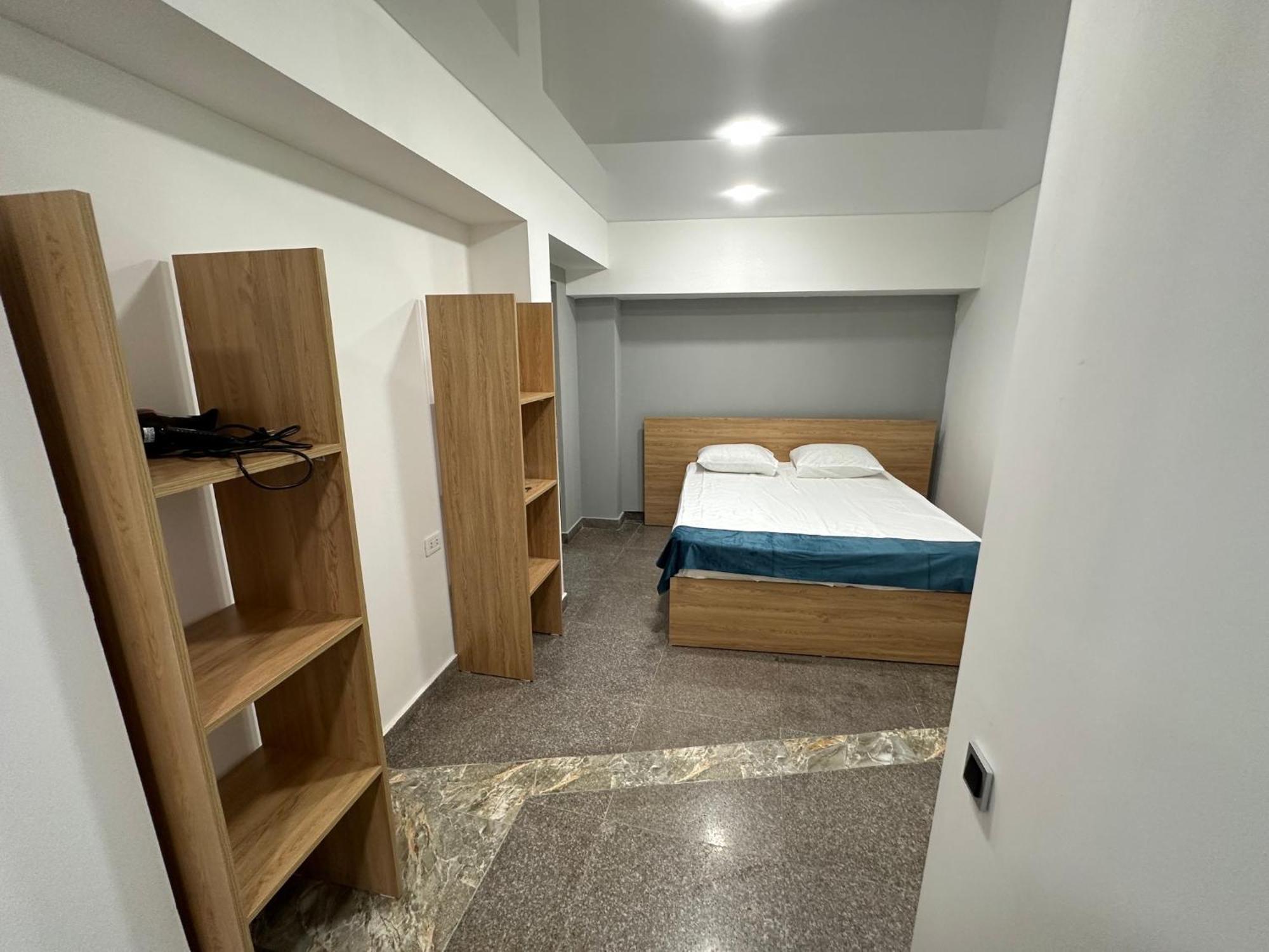 Friendly Hotel Erevan Exterior foto