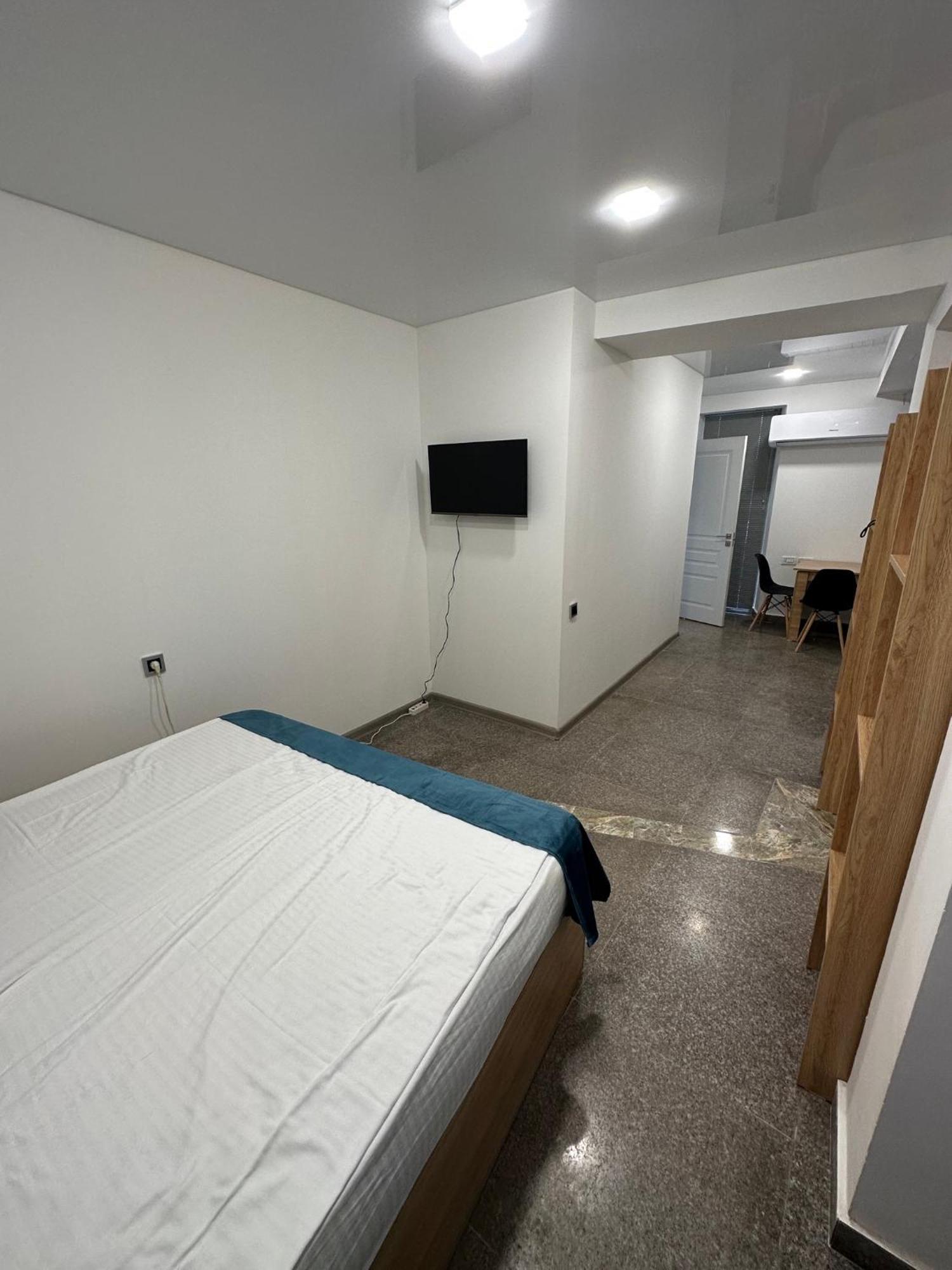 Friendly Hotel Erevan Exterior foto