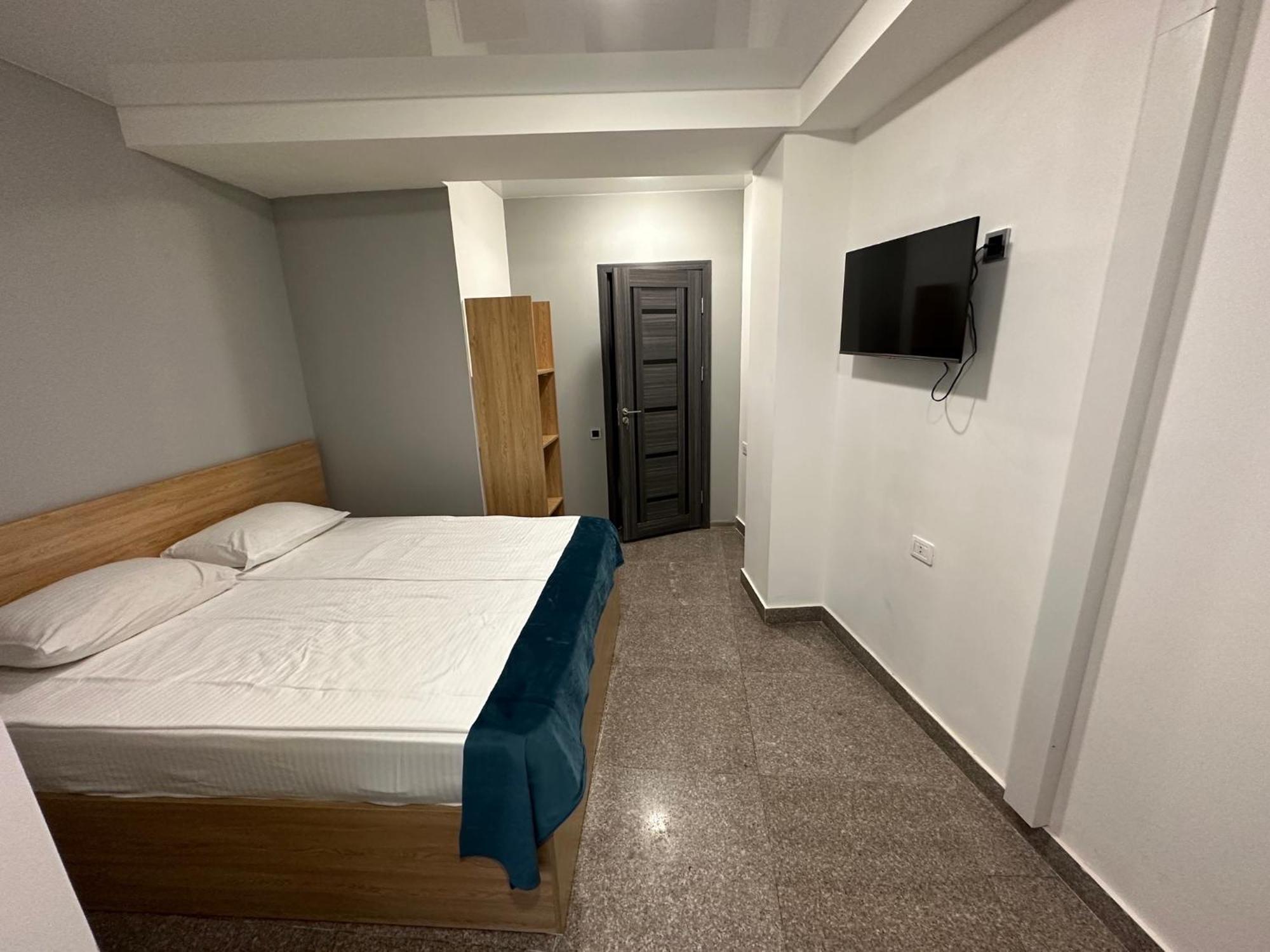 Friendly Hotel Erevan Exterior foto